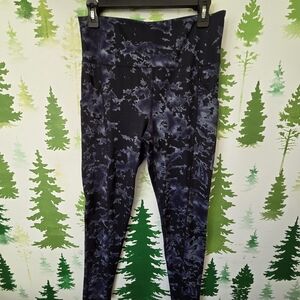 Forever 21 Black and Gray Two Pocket Leggings